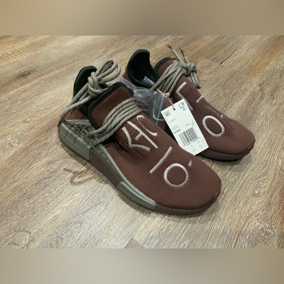 New Adidas NMD Human Race x Pharrell Williams Brown GY0090 Mens - 5.5 / Wmn-  7 - Picture 1 of 8